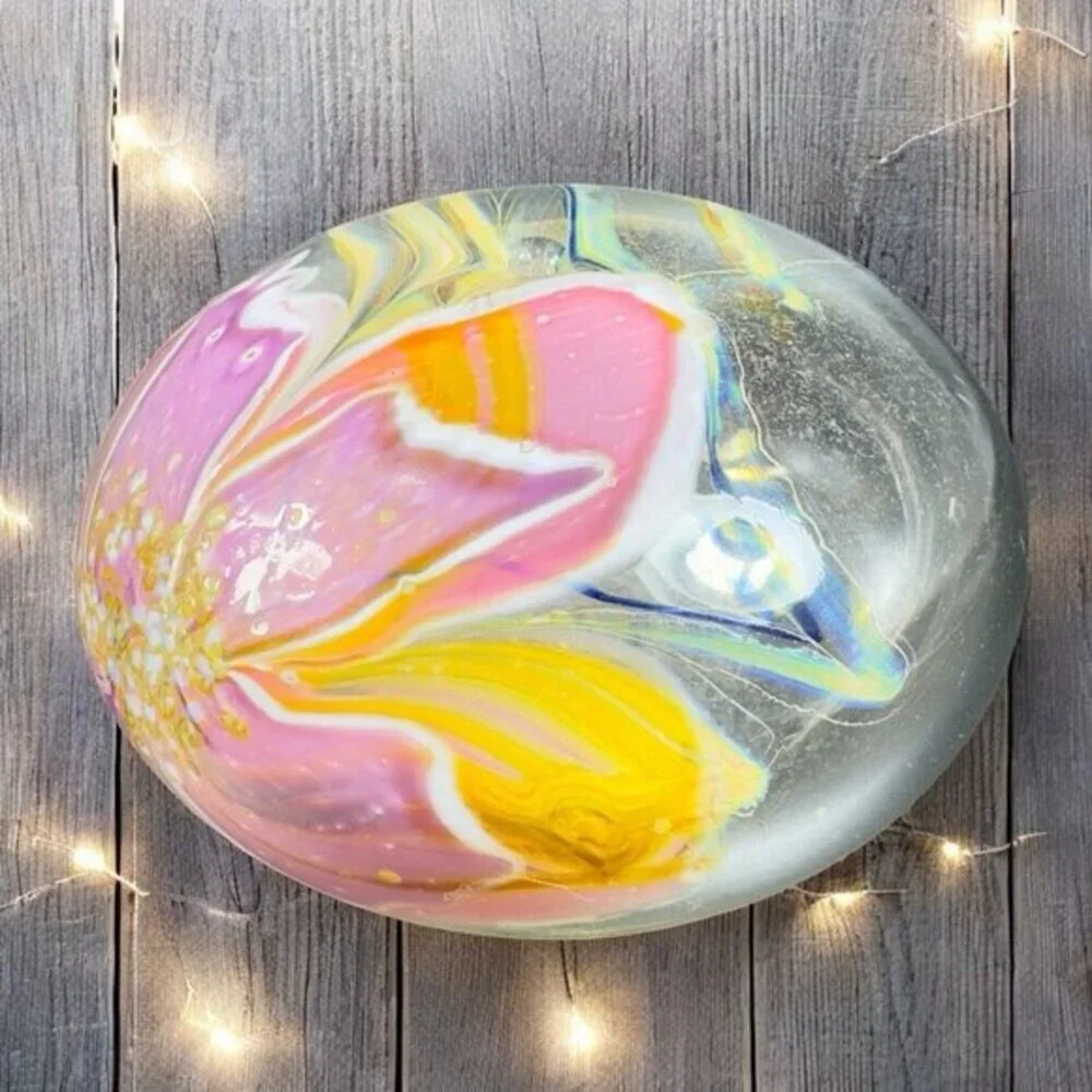 1985 Glasshouse Studios Signed Hand Blown‎ Art Glass Oil Lamp Vase Paperweight